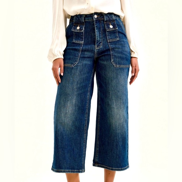 Judy Blue Denim - ❤️ Judy Blue High Waist Wide Crop Utility Jeans with Patch Pocket -dark wash